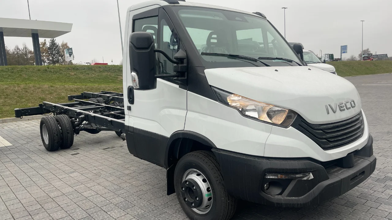 IVECO DAILY 70C16H3.0 (2024 модельний рік)