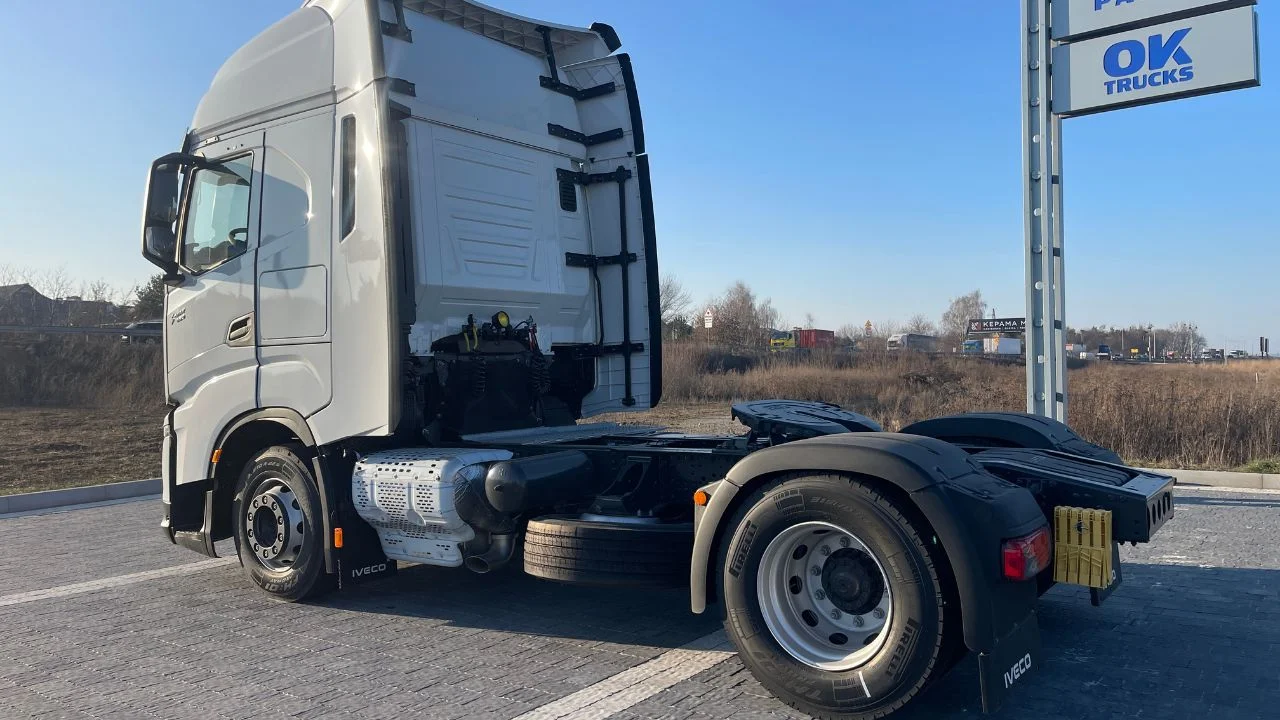 IVECO S-WAY AS440S46T/P (Сідловий тягач, Євро 6)