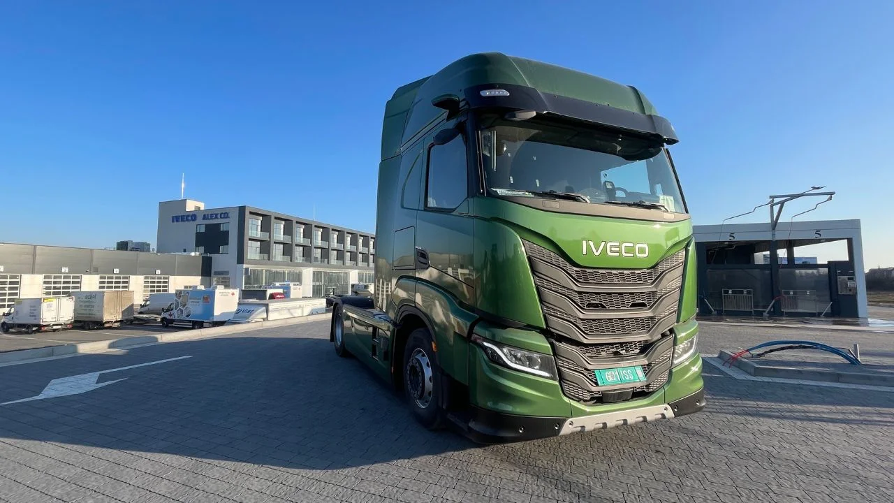 IVECO S-WAY AS440S50T/P
