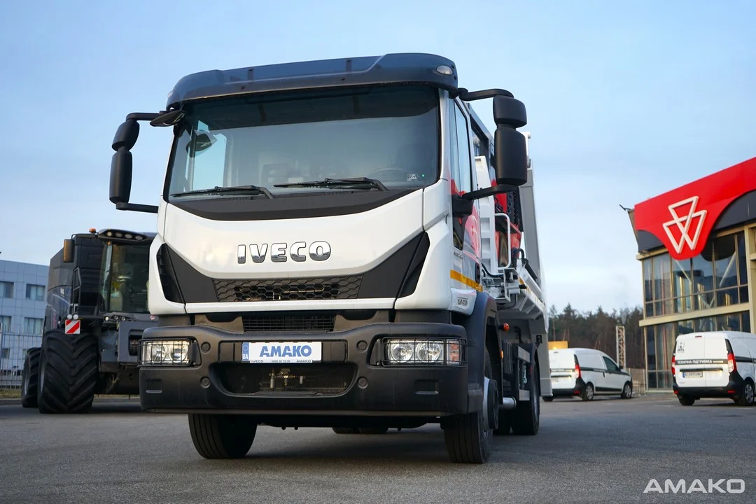IVECO EUROCARGO ML140E22-E5 (Сміттєвоз портальний 7м3)