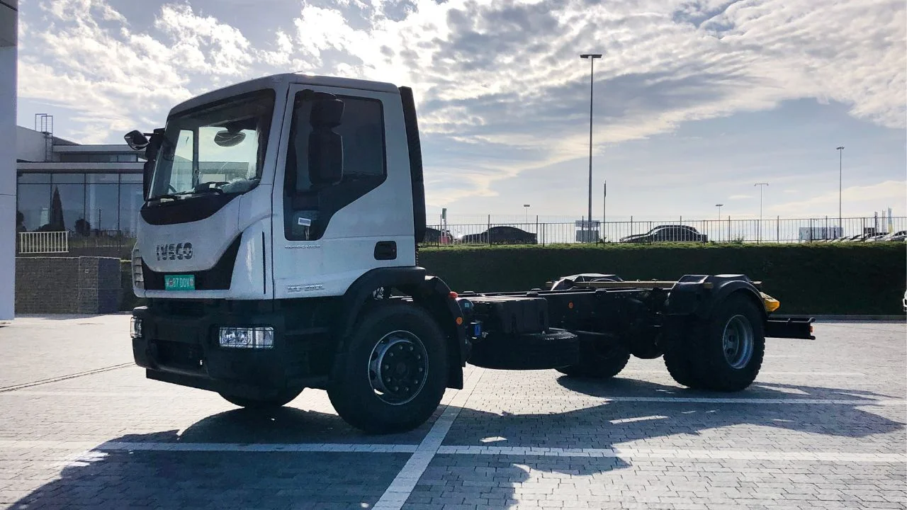 IVECO EUROCARGO ML 120E22-E5