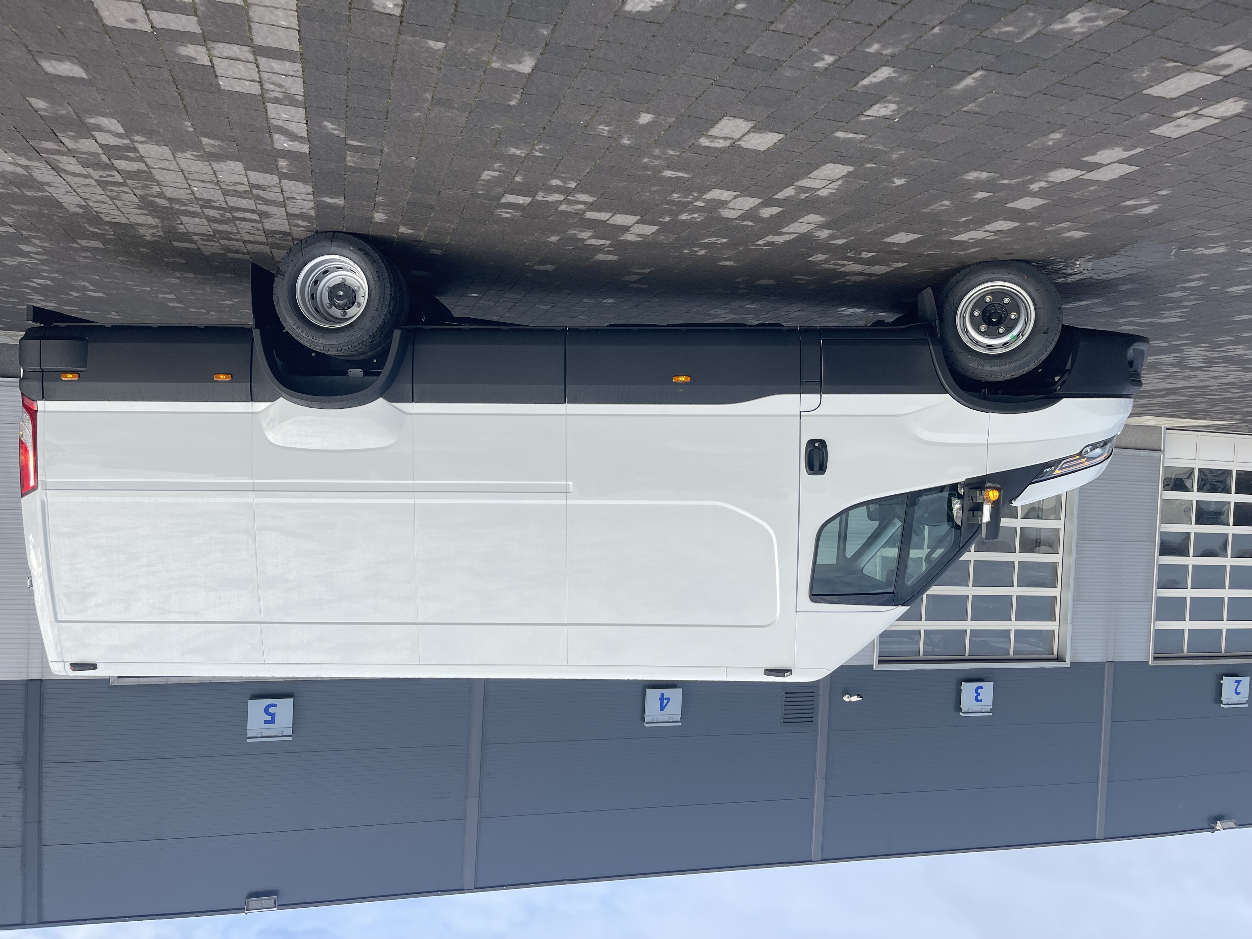 IVECO DAILY 70C18HA8 V